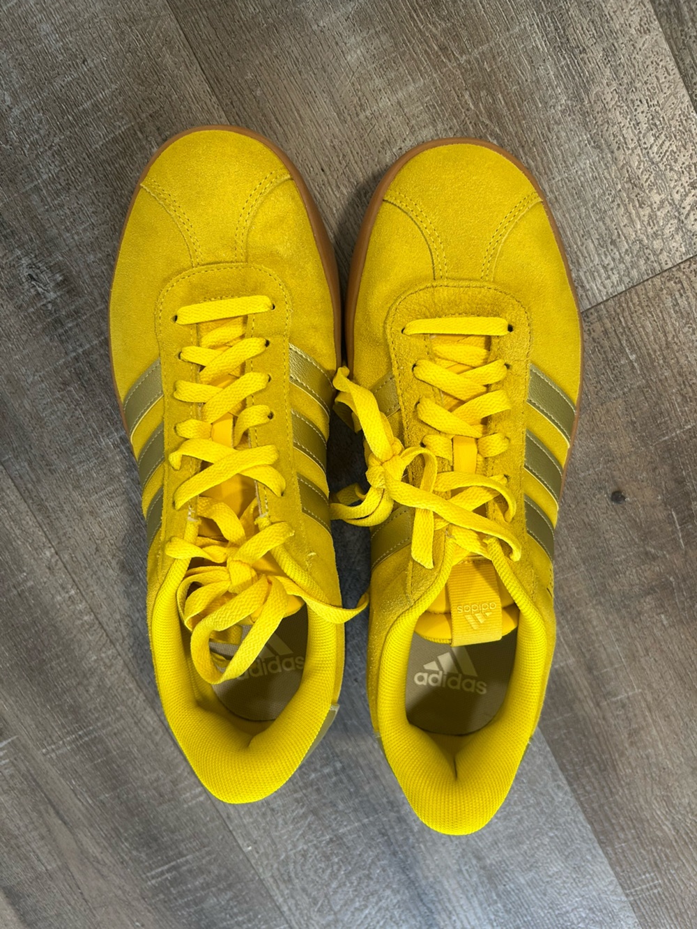 adidas Men’s Bright Yellow Suede Low-Top Sneakers